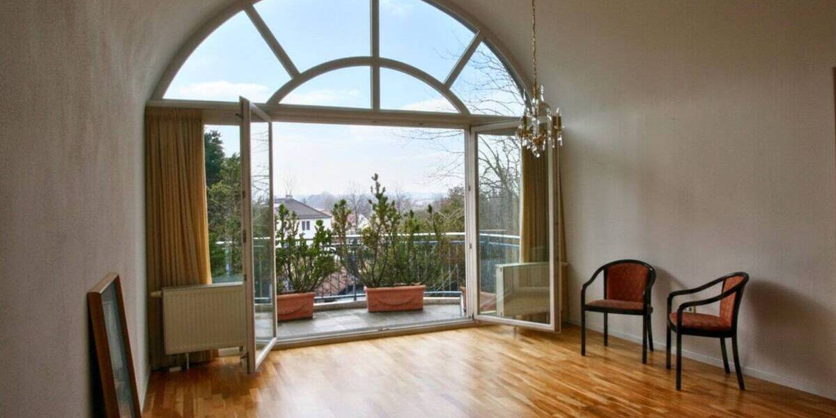 Etagenwohnung Feldafing - 3 Zimmer, 116 m&sup2;, 1.965&euro; | Angebot:26798717