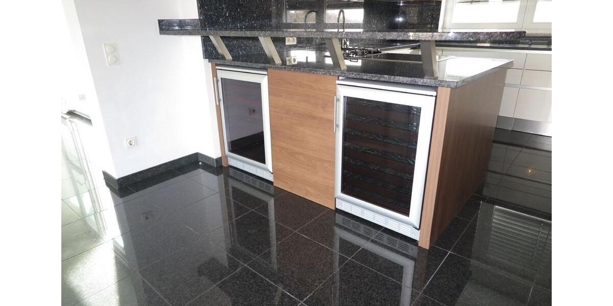 Einfamilienhaus Fürth Atzenhof - 4.5 Zimmer, 240 m&sup2;, 2.500&euro; | Angebot:24769094