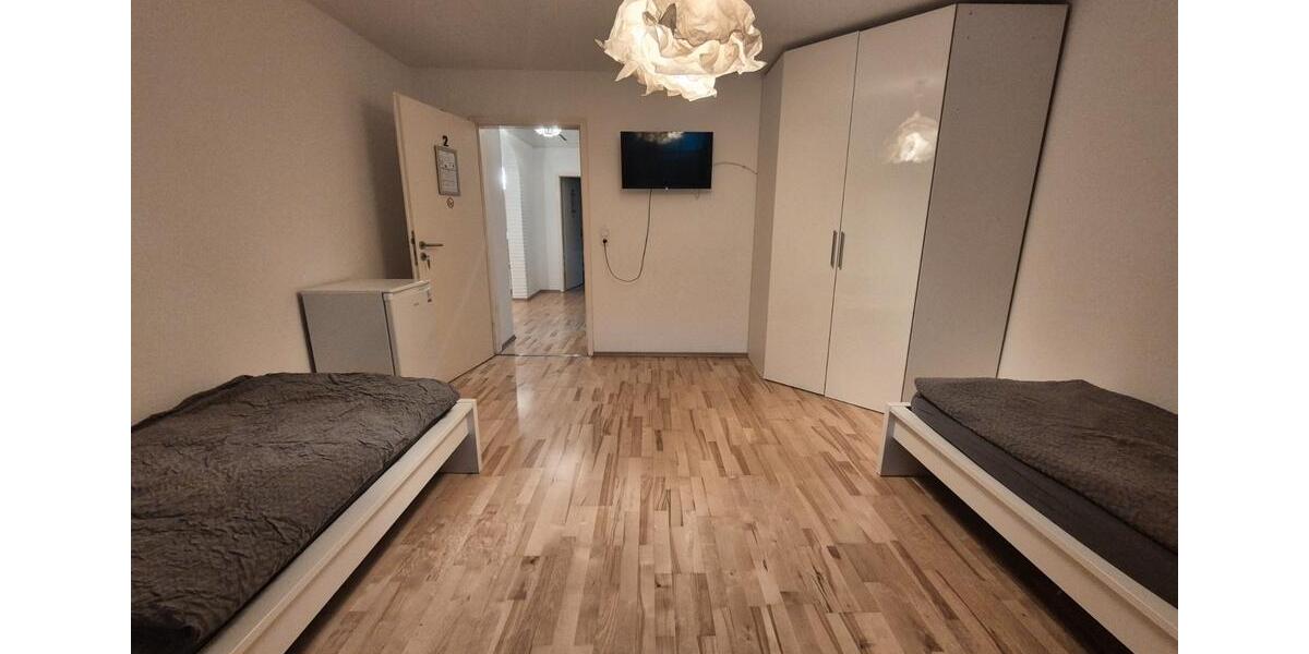 Ferienhaus Unterkunft Ferienwohnung Monteurwohnung Monteurzimmer 8 zimmer