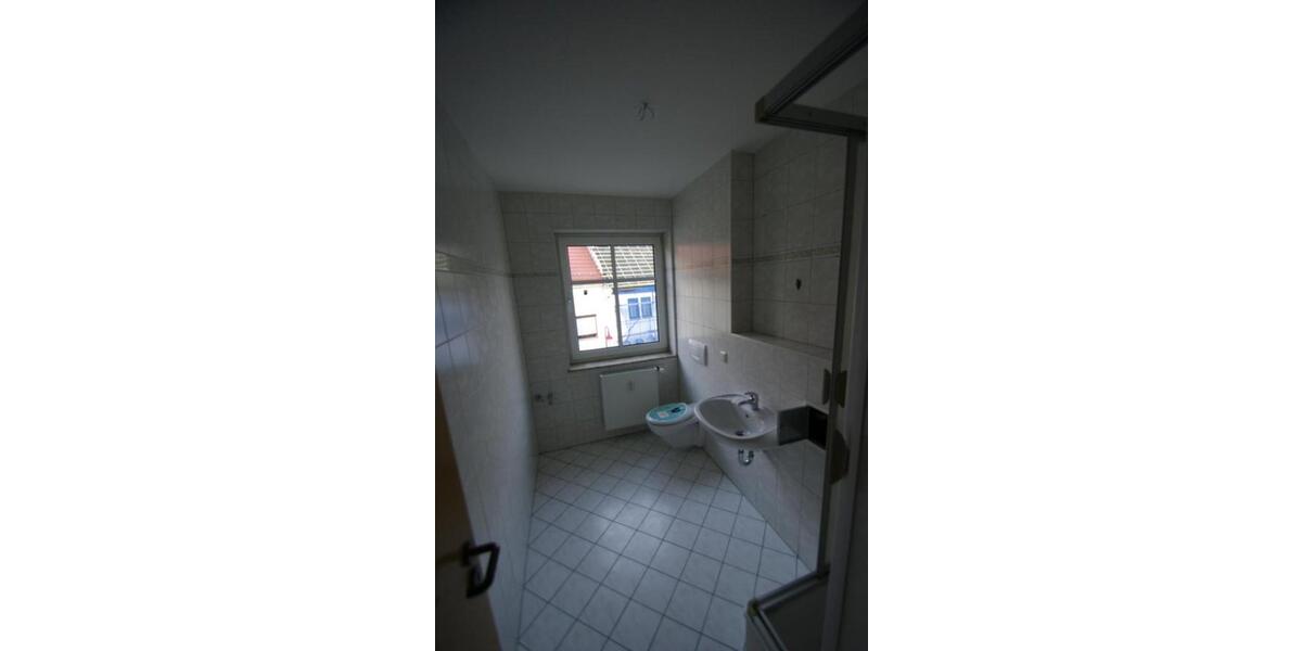 Etagenwohnung Mansfeld - 2 Zimmer, 62 m&sup2;, 365&euro; | Angebot:24140125