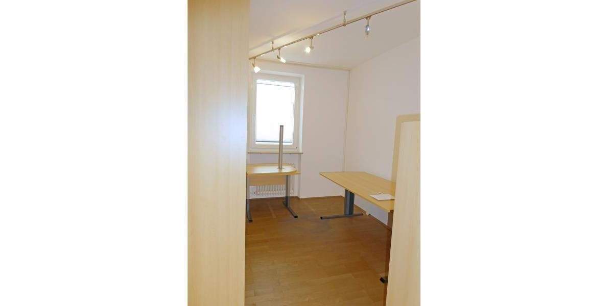 Gewerbeobjekt Nürnberg Lorenz - 8 Zimmer, 182 m&sup2;, 2.002&euro; | Angebot:25775667