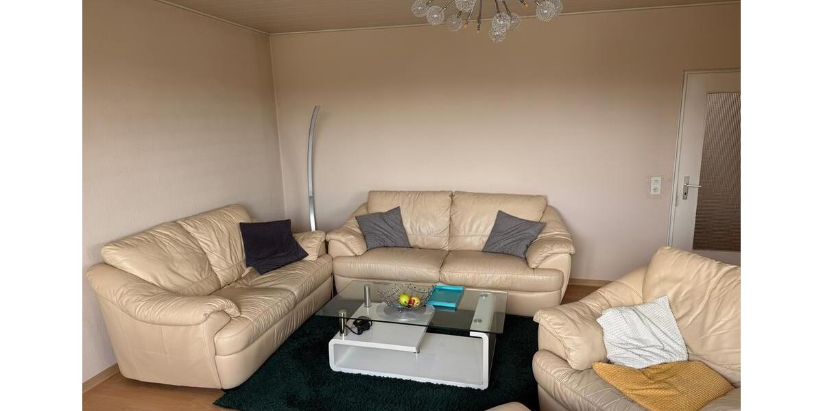 Etagenwohnung Michelstadt - 4 Zimmer, 97 m&sup2;, 1.000&euro; | Angebot:25978646