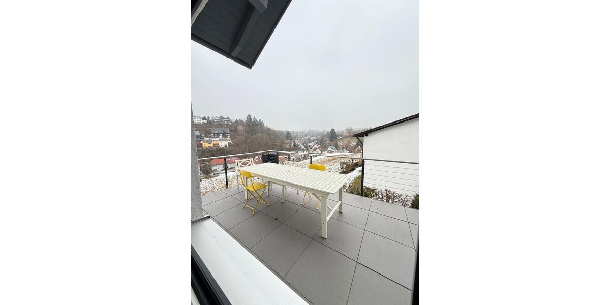 Erdgeschoßwohnung Kumhausen - 3.5 Zimmer, 140 m&sup2;, 2.100&euro; | Angebot:24753080