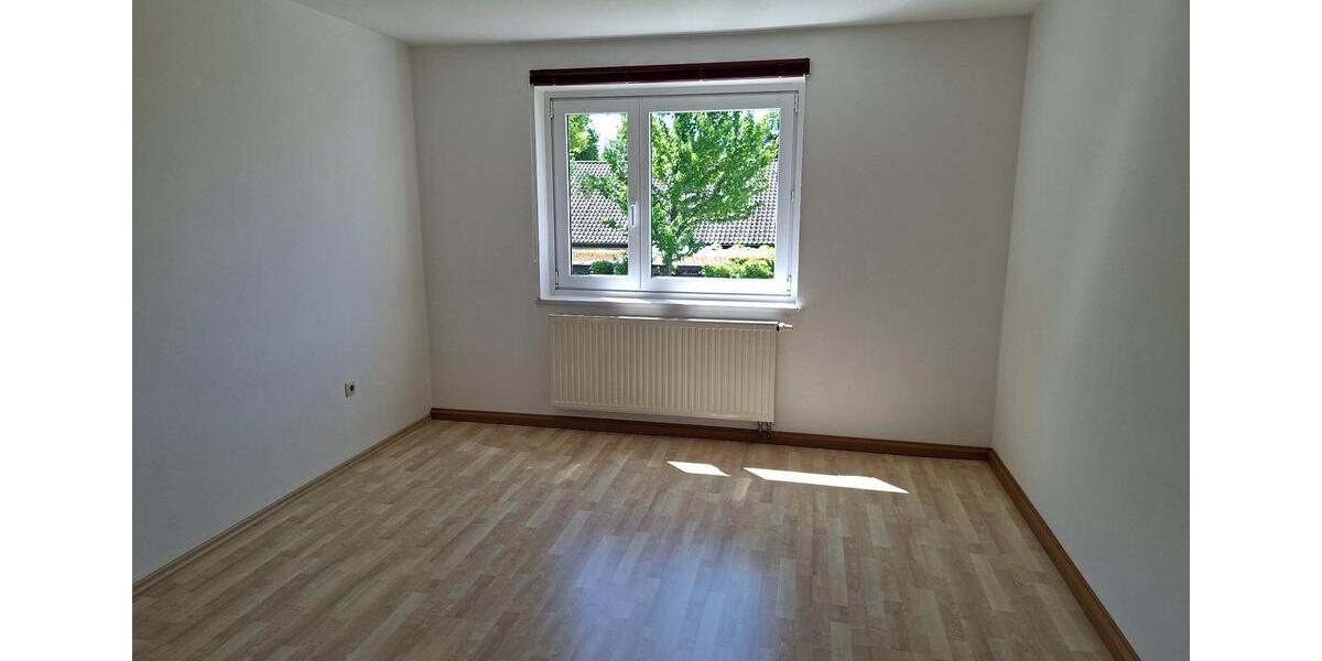 Etagenwohnung Ampfing - 2 Zimmer, 57 m&sup2;, 570&euro; | Angebot:26699666