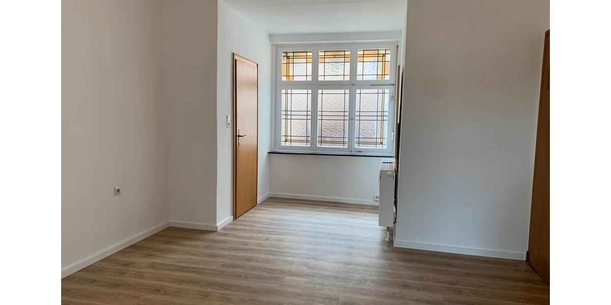 Erdgeschoßwohnung Arnsberg - 3 Zimmer, 72 m&sup2;, 450&euro; | Angebot:24750130