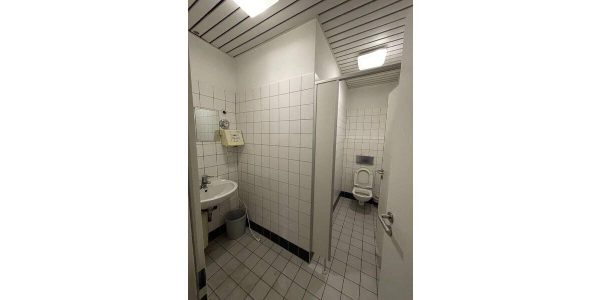 Gewerbeobjekt Torgau - 4 Zimmer, 168 m&sup2;, 1.125&euro; | Angebot:25740604