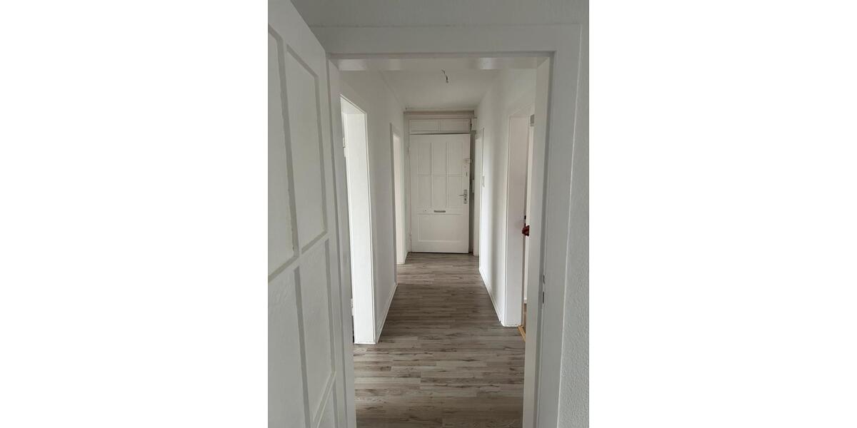 Dachgeschoßwohnung Helmstedt - 3 Zimmer, 60 m&sup2;, 650&euro; | Angebot:26636505