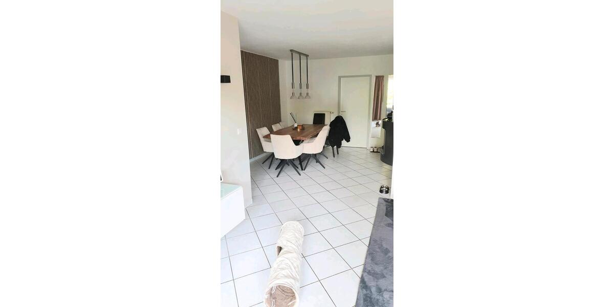 Etagenwohnung Arnsberg Rusch - 4 Zimmer, 93 m&sup2;, 670&euro; | Angebot:26700888