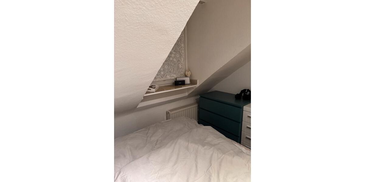 Dachgeschoßwohnung Sonsbeck - 2 Zimmer, 27 m&sup2;, 335&euro; | Angebot:24701252