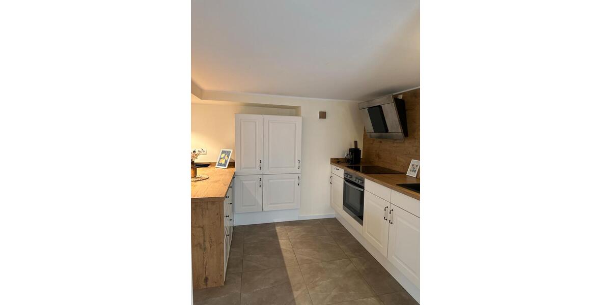 Wohnen auf Zeit Solms - 3 Zimmer, 67 m&sup2;, 95&euro; | Angebot:23012532