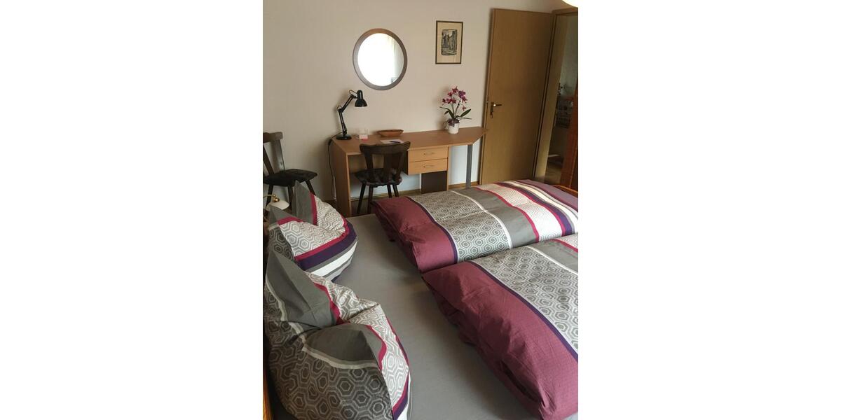 Wohnen auf Zeit Wildeck - 3 Zimmer, 90 m&sup2;, 30&euro; | Angebot:25378322