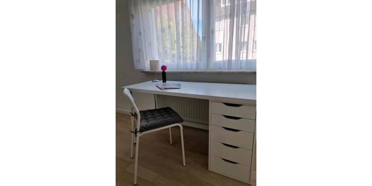 Wohnen auf Zeit Stuttgart Fasanenhof-Ost - 1 Zimmer, 19 m&sup2;, 580&euro; | Angebot:25270606