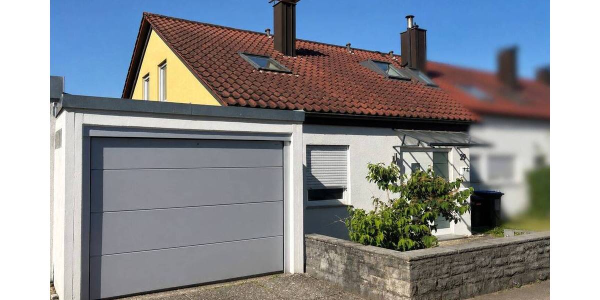 Etagenwohnung Winnenden - 4 Zimmer, 81 m&sup2;, 1.150&euro; | Angebot:26753429