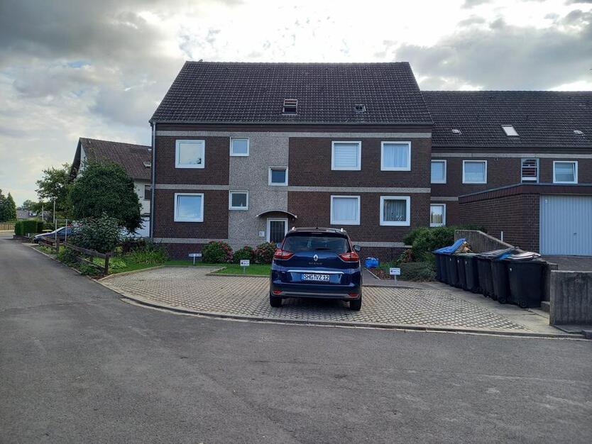 Helle 1-Zimmerwohnung zu sofort oder 01.11.2025 in Bad Nenndorf zimmer