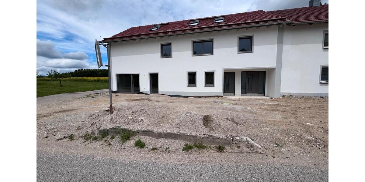 Erdgeschoßwohnung Hohenkammer - 2.5 Zimmer, 98 m&sup2;, 1.250&euro; | Angebot:26557019