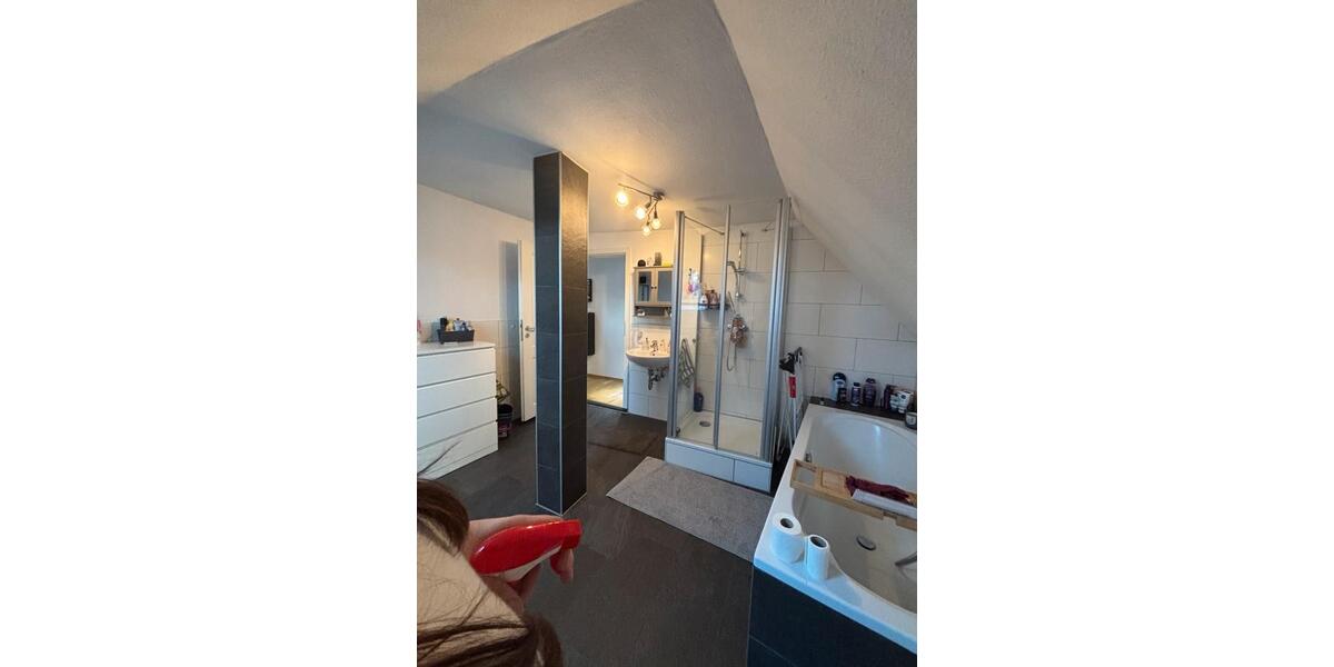 Maisonettenwohnung Wuppertal Gemarkung Vohwinkel - 3.5 Zimmer, 73 m&sup2;, 900&euro; | Angebot:26042243