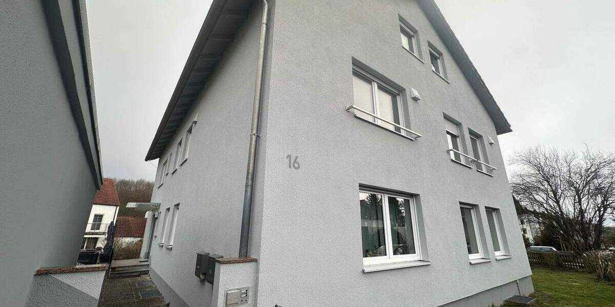 Etagenwohnung Donauwörth - 4 Zimmer, 117 m&sup2;, 1.100&euro; | Angebot:25041036