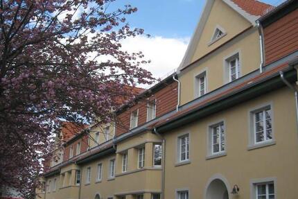 Wohnung Naumburg (Saale) - 3 Zimmer, 67 m&sup2;, 565&euro; | Angebot:26550674