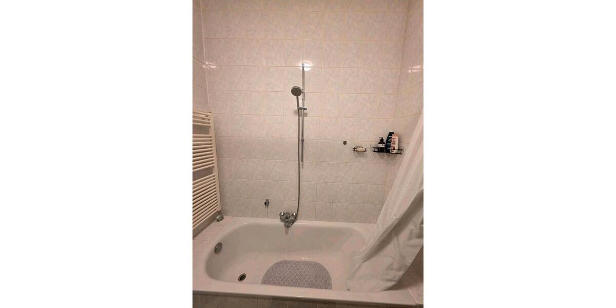 Erdgeschoßwohnung Brühl - 1.5 Zimmer, 31 m&sup2;, 600&euro; | Angebot:26248938