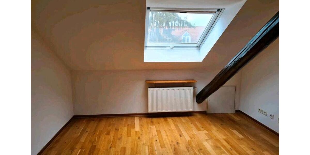 Maisonettenwohnung Püttlingen - 3 Zimmer, 100 m&sup2;, 800&euro; | Angebot:26051598