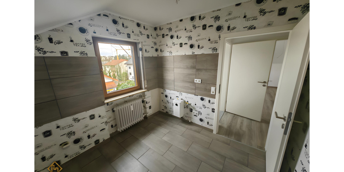 Dachgeschoßwohnung Lorsch - 4 Zimmer, 110 m&sup2;, 1.700&euro; | Angebot:24765747