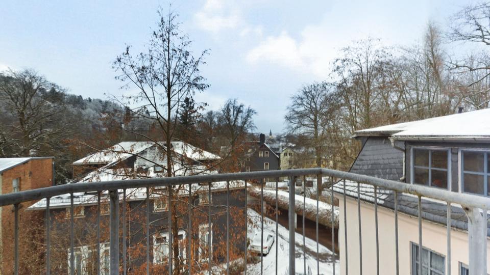 Wohnung mit 3 Zimmern - 2 Balkonen - 1 Carport 3 zimmer