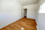 Dachgeschoßwohnung Greiz - 4 Zimmer, 83 m&sup2;, 495&euro; | Angebot:26476621