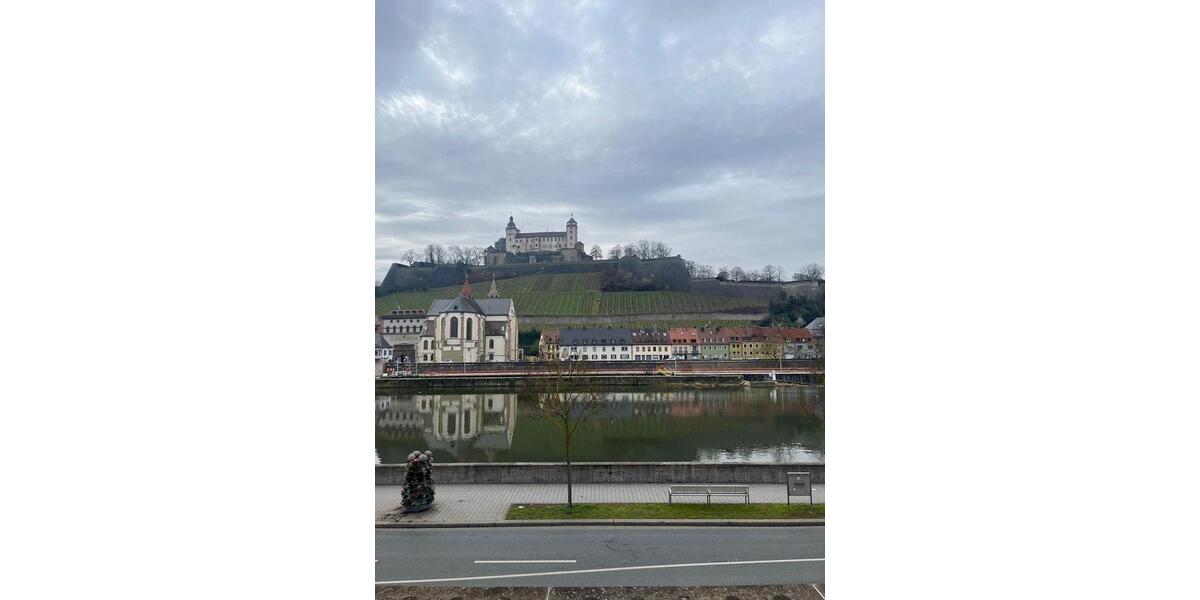 Etagenwohnung Würzburg - 1 Zimmer, 10 m&sup2;, 415&euro; | Angebot:25456455