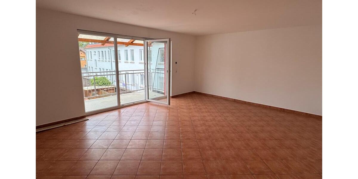 Etagenwohnung Groß-Zimmern Zimmern - 3 Zimmer, 100 m&sup2;, 1.350&euro; | Angebot:26493142