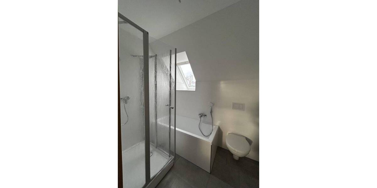 Etagenwohnung Naundorf Hof - 3 Zimmer, 56 m&sup2;, 390&euro; | Angebot:26346934
