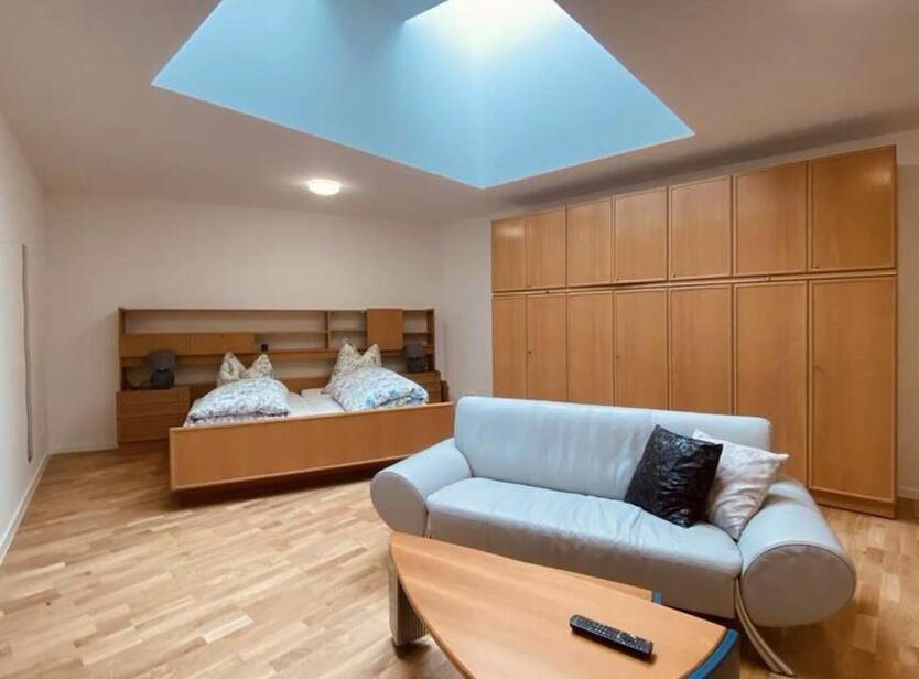 Neues, helles möbliertes App.in ruhiger Citylage mit Außenbereich zimmer