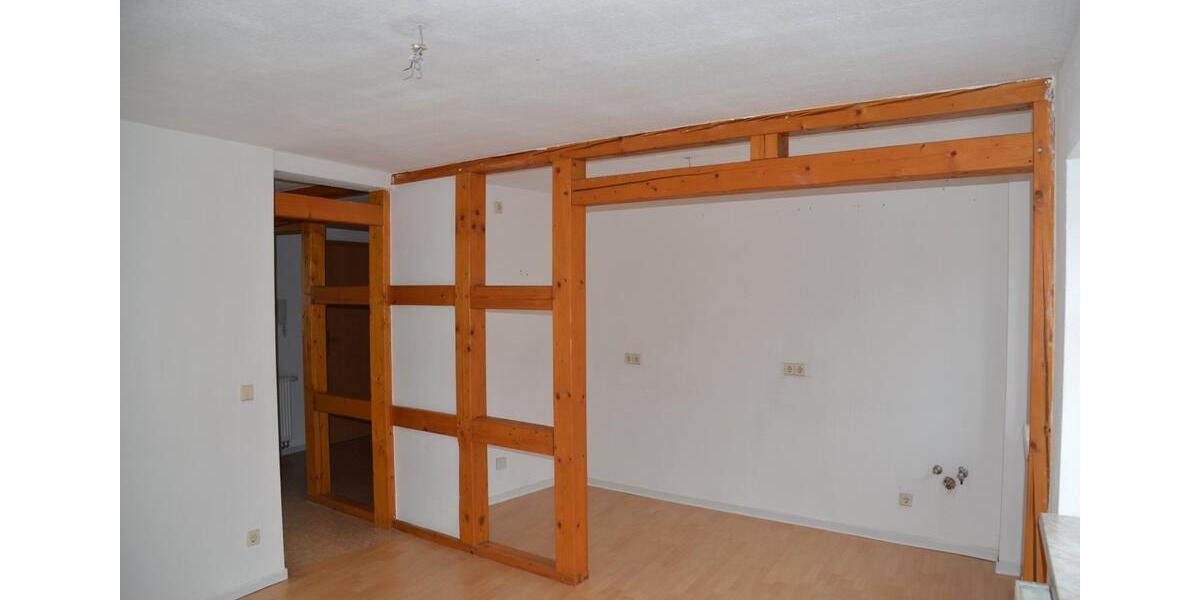 Etagenwohnung Nordhausen - 2 Zimmer, 42 m&sup2;, 520&euro; | Angebot:26342540