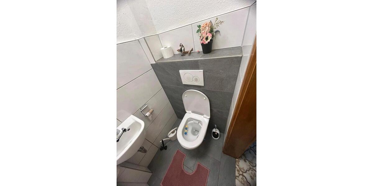 Erdgeschoßwohnung Waldshut-Tiengen Tiengen - 3 Zimmer, 98 m&sup2;, 700&euro; | Angebot:24770891