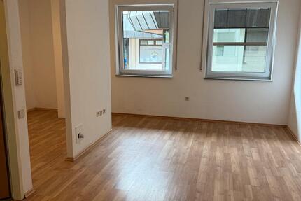 Wohnung Vöhringen - 1.5 Zimmer, 27 m&sup2;, 390&euro; | Angebot:26565043