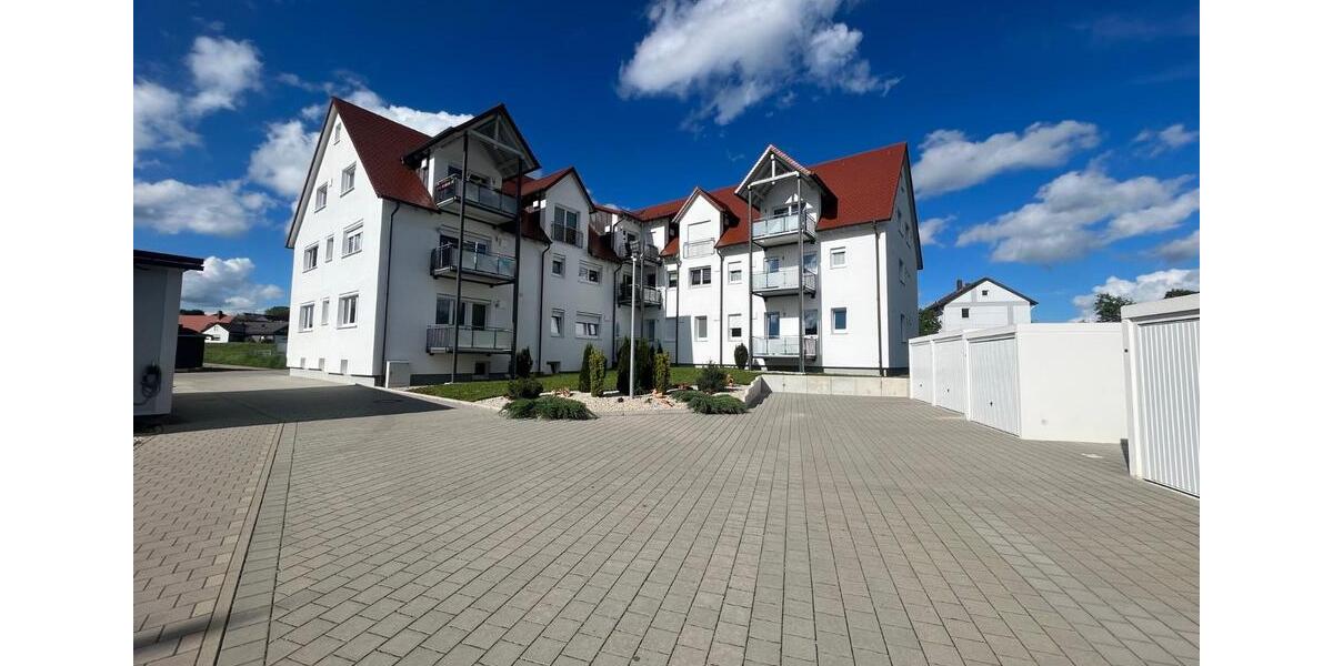 Dachgeschoßwohnung Donauwörth - 3 Zimmer, 90 m&sup2;, 1.037&euro; | Angebot:24660669