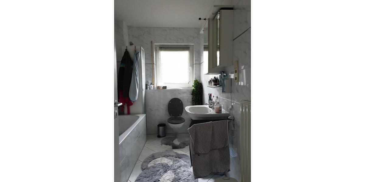 Etagenwohnung Maintal - 2 Zimmer, 61 m&sup2;, 845&euro; | Angebot:24839410
