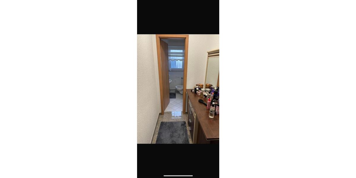 Erdgeschoßwohnung Winterlingen - 4 Zimmer, 100 m&sup2;, 1.100&euro; | Angebot:26350171