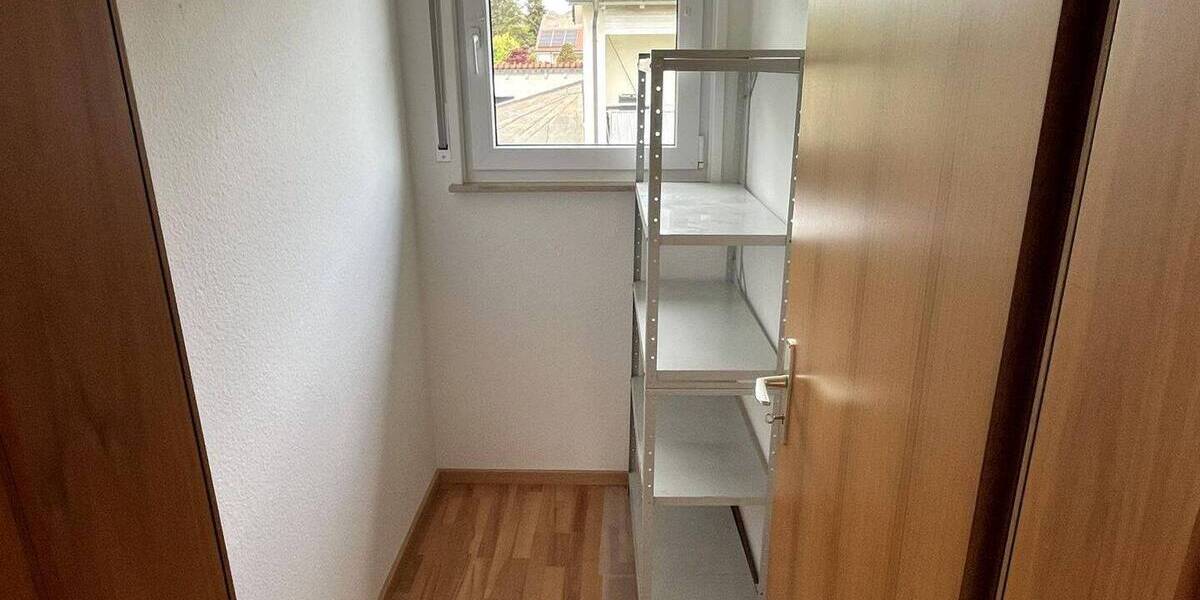 Etagenwohnung Freudenstadt - 4 Zimmer, 114 m&sup2;, 1.025&euro; | Angebot:26695941