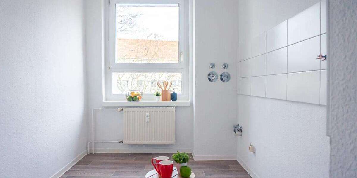 Etagenwohnung Chemnitz Zentrum - 3 Zimmer, 58 m&sup2;, 330&euro; | Angebot:27112012