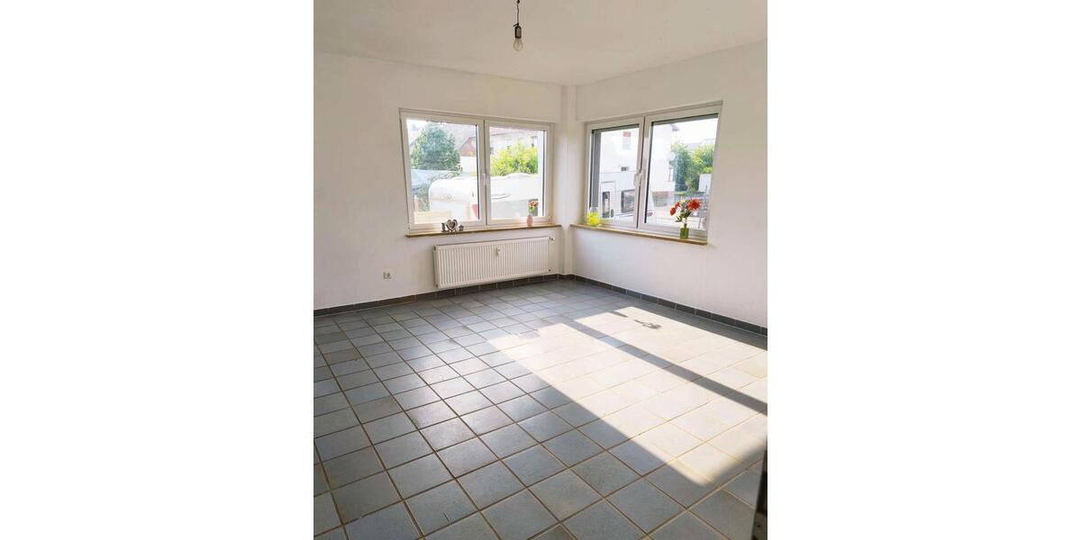 Erdgeschoßwohnung Wadern - 1 Zimmer, 86 m&sup2;, 630&euro; | Angebot:26589495