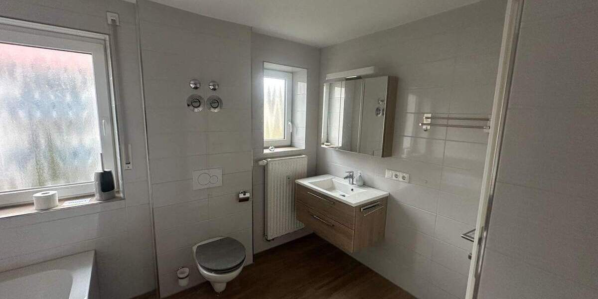 Etagenwohnung Donauwörth - 4 Zimmer, 117 m&sup2;, 1.100&euro; | Angebot:25041036