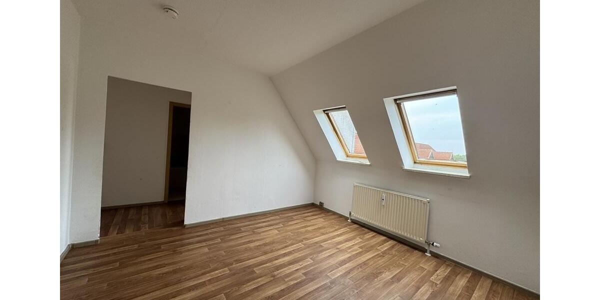 Etagenwohnung Güsten - 3 Zimmer, 77 m&sup2;, 460&euro; | Angebot:25851992