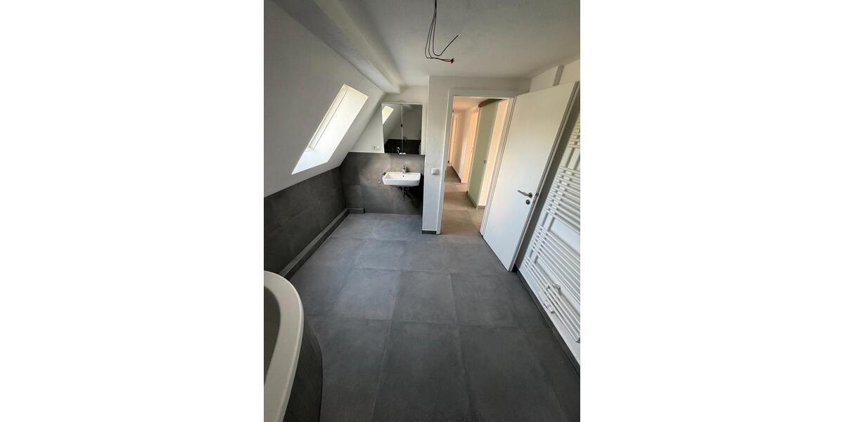 Dachgeschoßwohnung Töging am Inn - 3 Zimmer, 78 m&sup2;, 780&euro; | Angebot:26619202