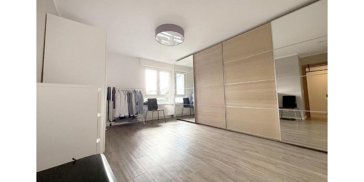 Einfamilienhaus Frechen - 5 Zimmer, 209 m&sup2;, 2.495&euro; | Angebot:26060513