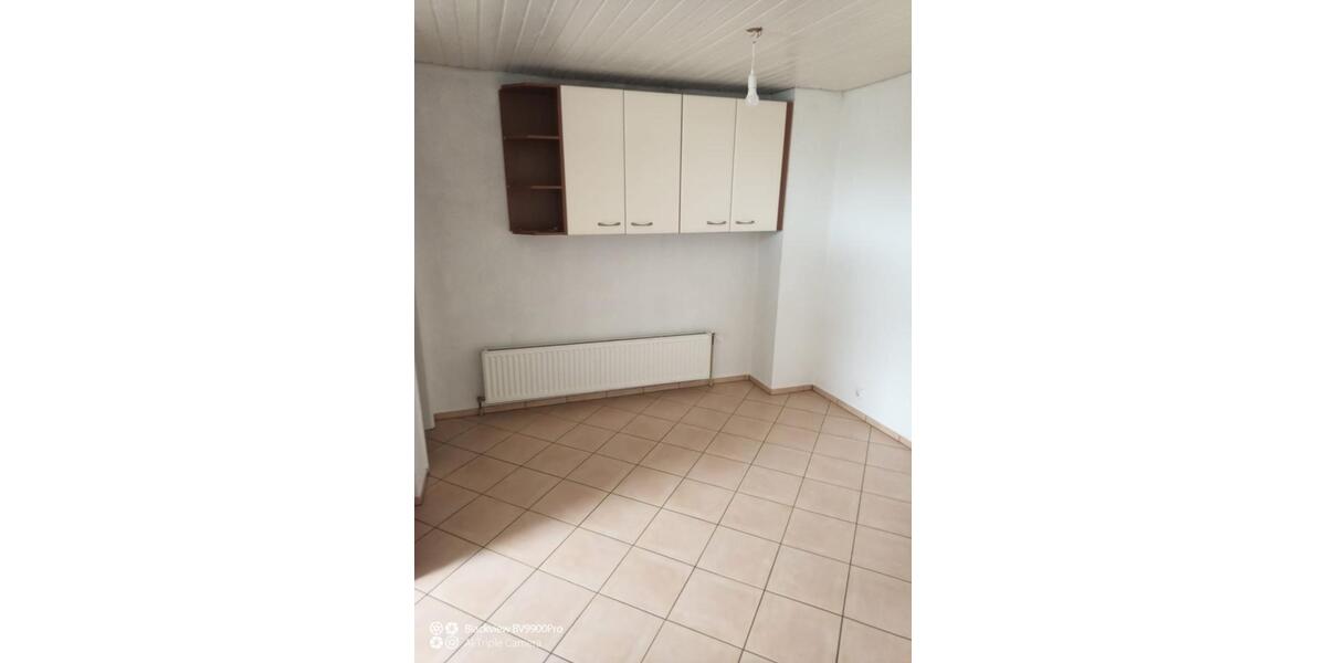 Dachgeschoßwohnung Braunschweig Lehndorf-Watenbüttel - 3 Zimmer, 101 m&sup2;, 875&euro; | Angebot:24705534