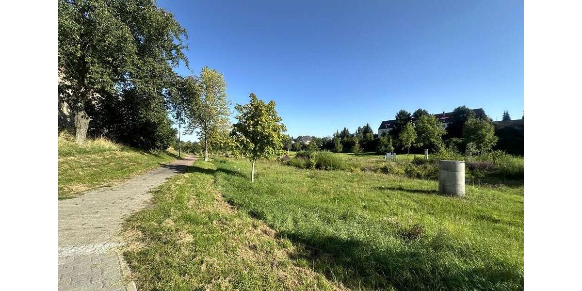 Dachgeschoßwohnung Geithain - 3 Zimmer, 65 m&sup2;, 520&euro; | Angebot:25017746