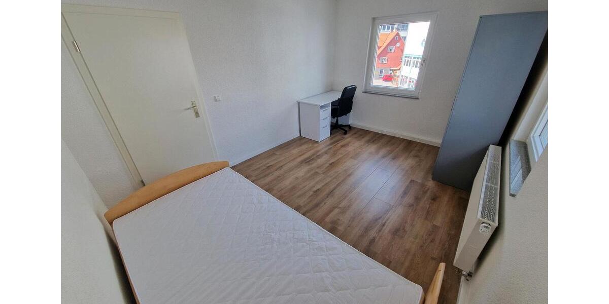 Helle modern möblierte WG-Zimmer Heidenheim ggü. DHBW Top-Lage! 4 zimmer