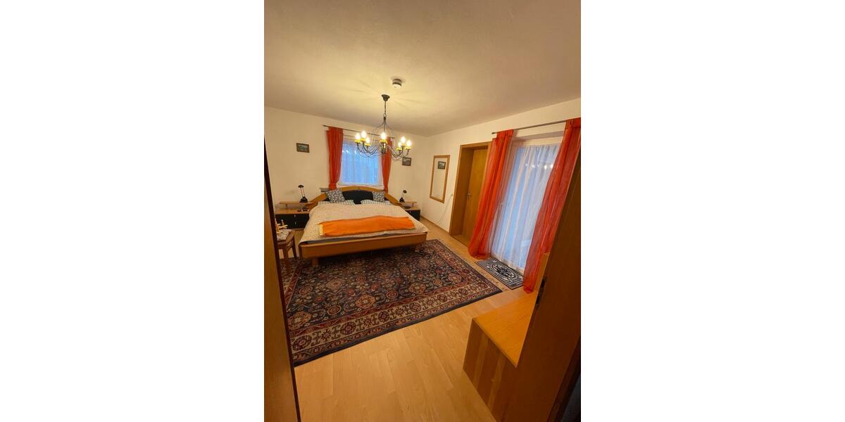 Einfamilienhaus Pfaffenhofen an der Ilm - 6 Zimmer, 210 m&sup2;, 1.700&euro; | Angebot:26126458