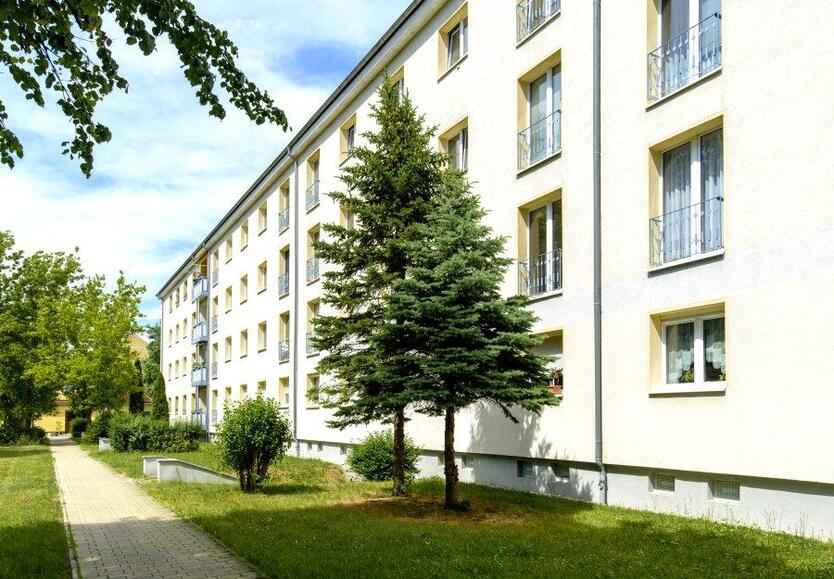 2-Raumwohnung im Erdgeschoss mit Dusche zimmer