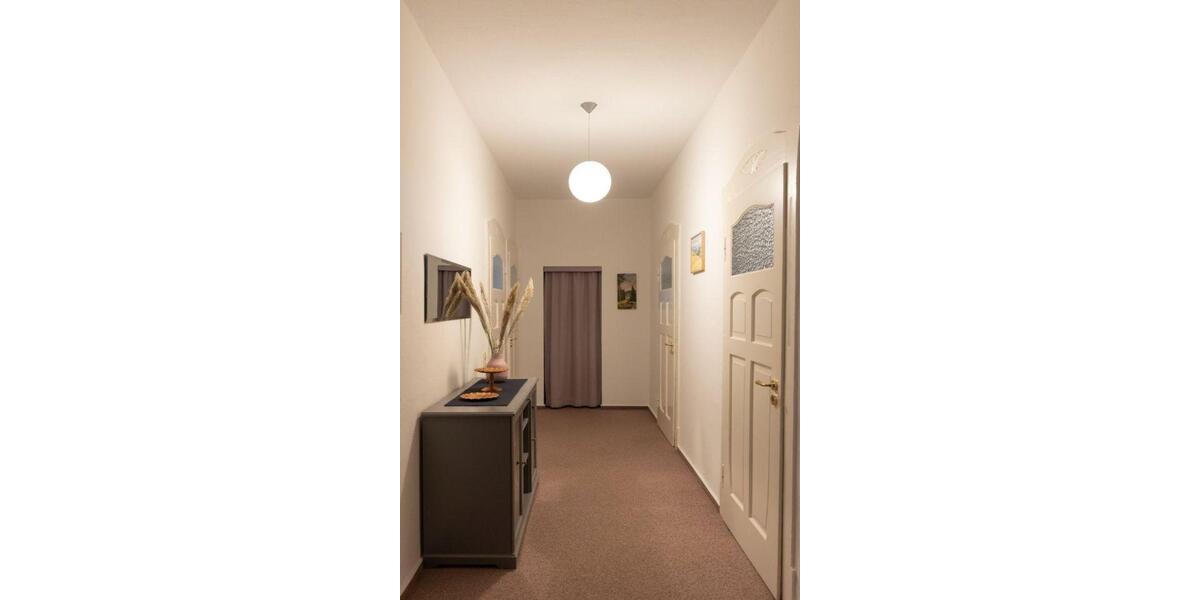 Wohnen auf Zeit Auerbach/Vogtland Vogtland - 5 Zimmer, 100 m&sup2;, 70&euro; | Angebot:26582456